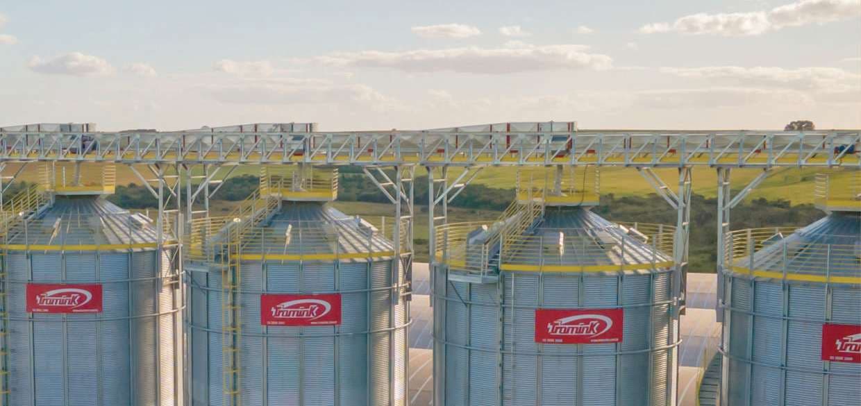 Silo elevado