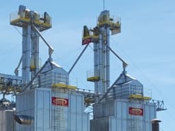 Elevadores y transportadores para manejo de granos