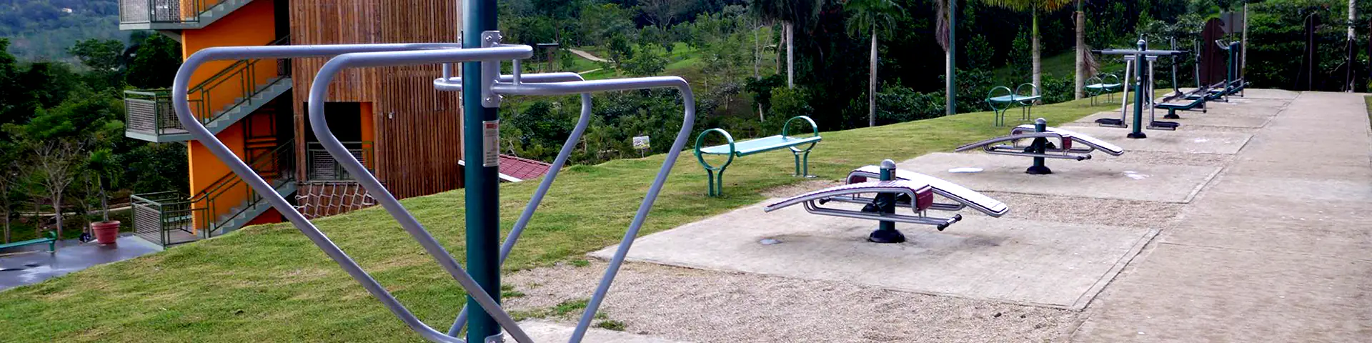 Elementos biosaludables Fábregas al aire libre