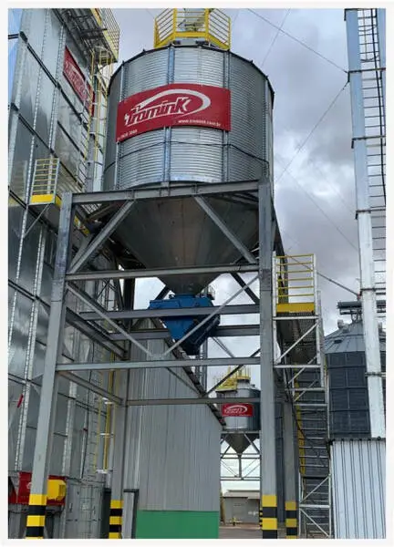 Silo expedición con módulo de estructura